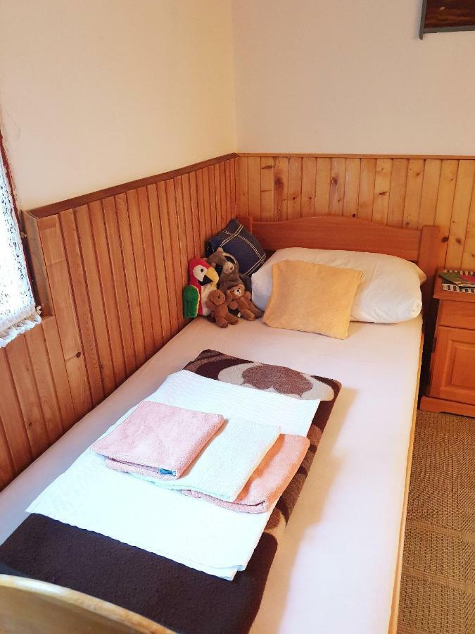 Draga Koncar Guest House Vrelo Koreničko Eksteriør billede